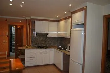 Historic Aparthotel Girona
